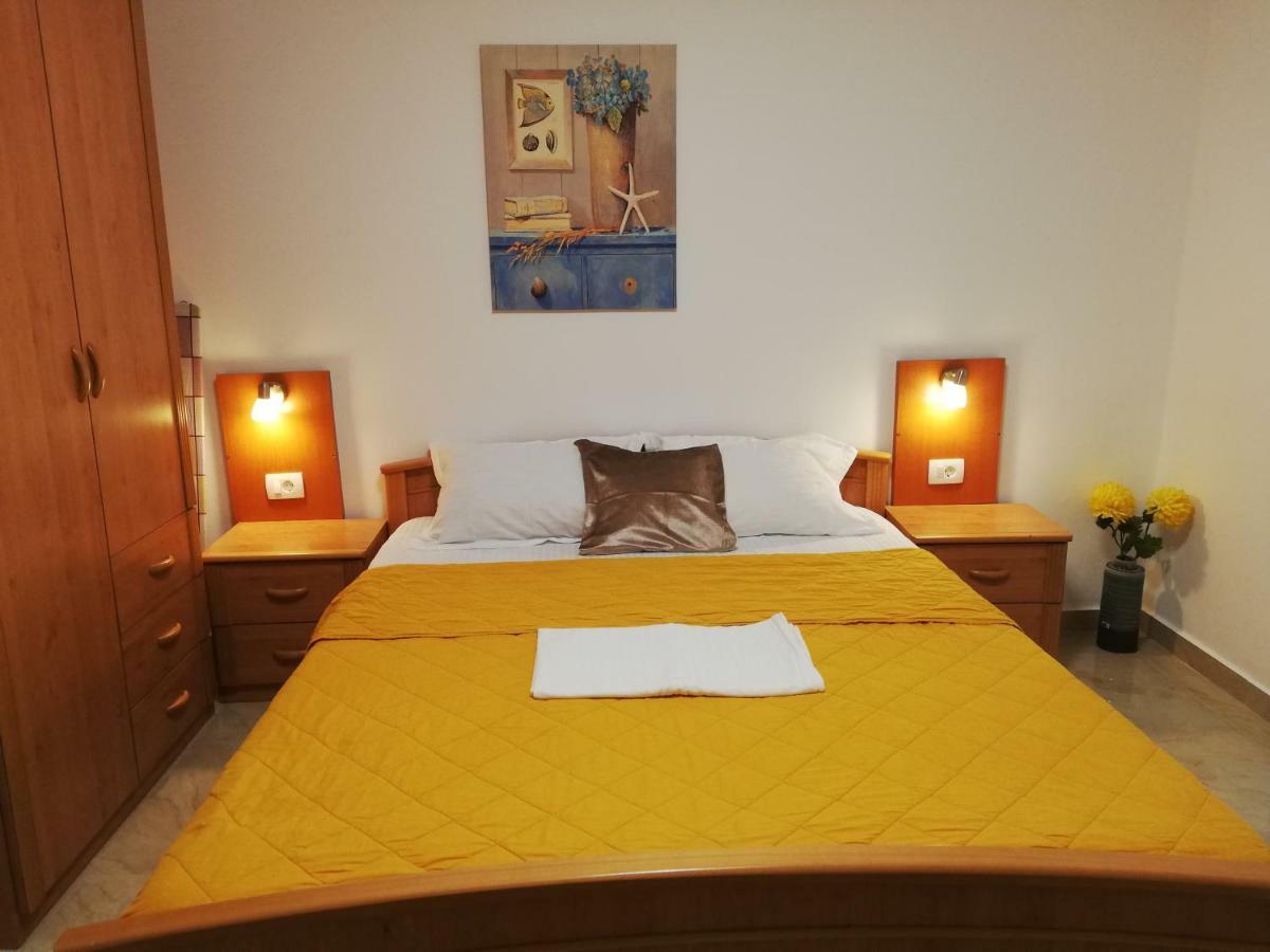 Apartments Familia Μπούντβα Εξωτερικό φωτογραφία