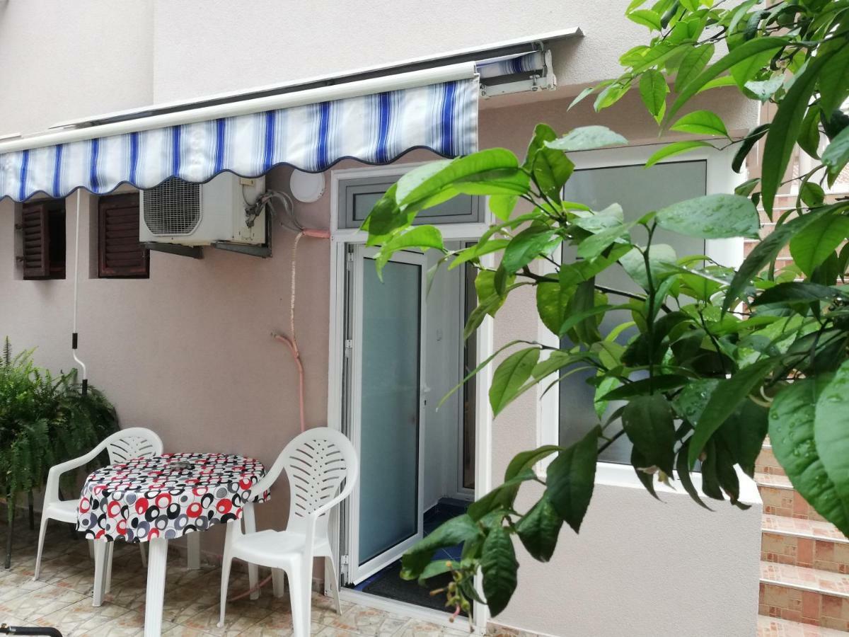 Apartments Familia Μπούντβα Εξωτερικό φωτογραφία